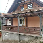Rozmari Apartment Lokve