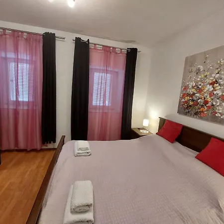 Apartment Rozmari Lokve